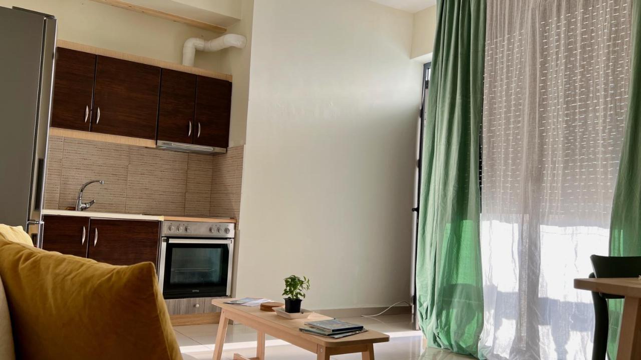 Appartement 100 Meters From The Sea à Xylokastro Extérieur photo