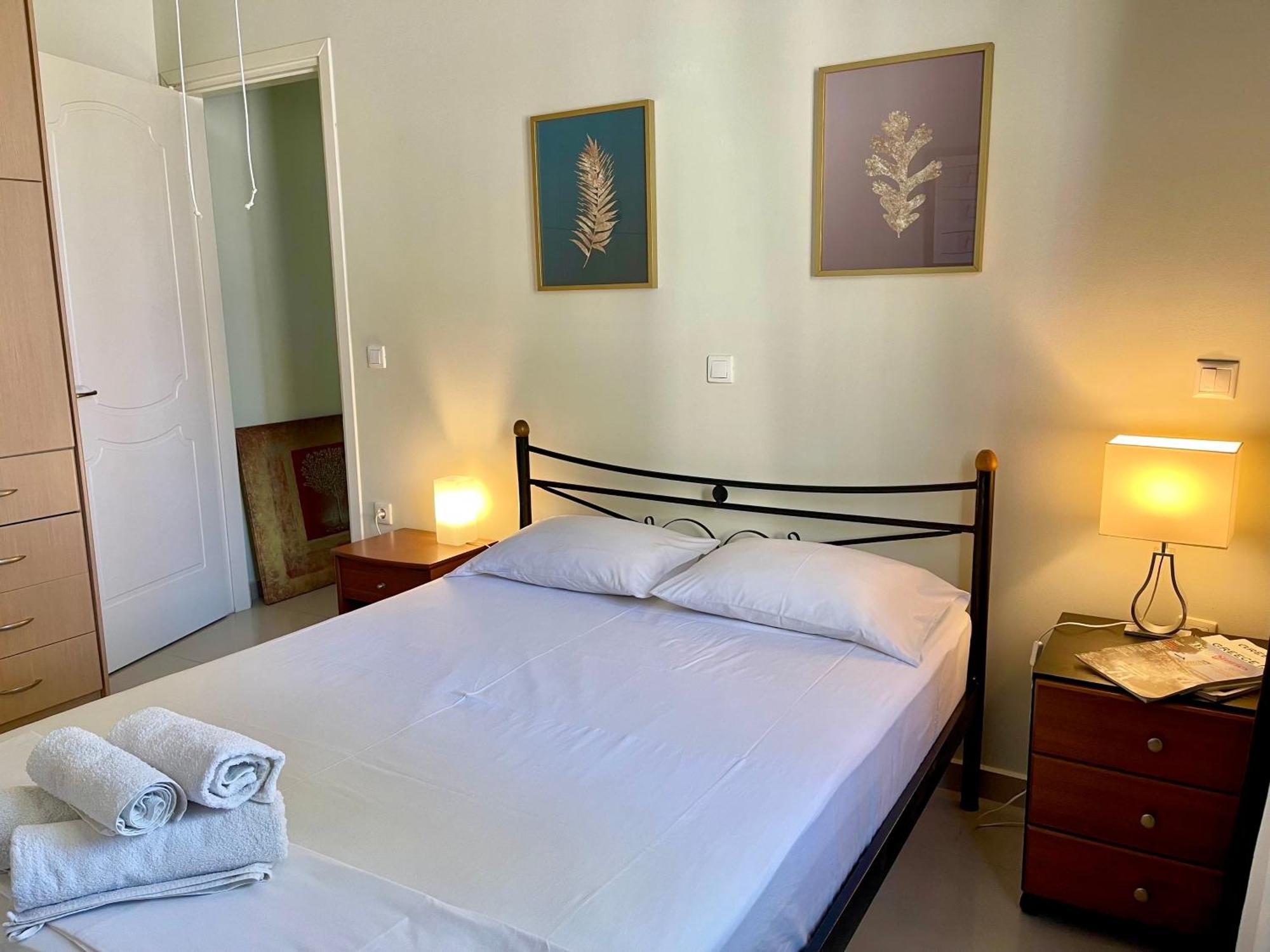 Appartement 100 Meters From The Sea à Xylokastro Extérieur photo